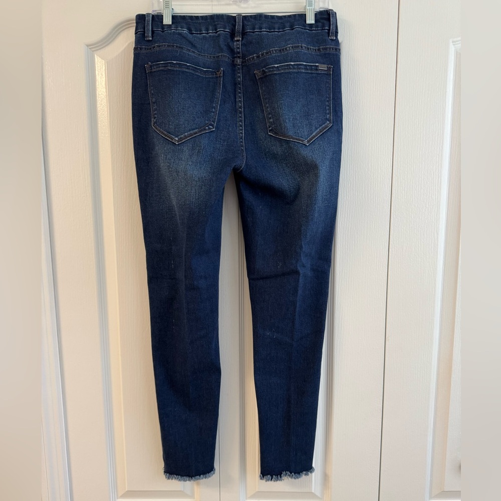 Women’s Size 10/30 Kensie Dark Blue Skinny Jeans with Button-Fly - Picture 2 of 4